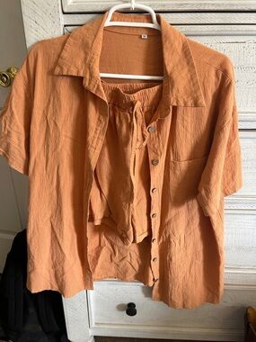 Lightweight Short Sleeve Button-Up Set in Peach
